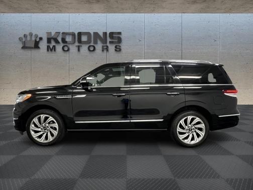 2022 Lincoln Navigator Reserve