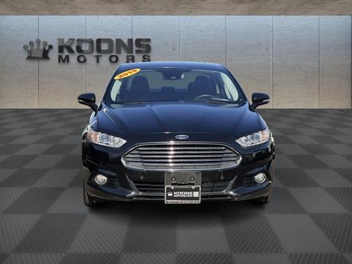 2015 Ford Fusion Hybrid SE