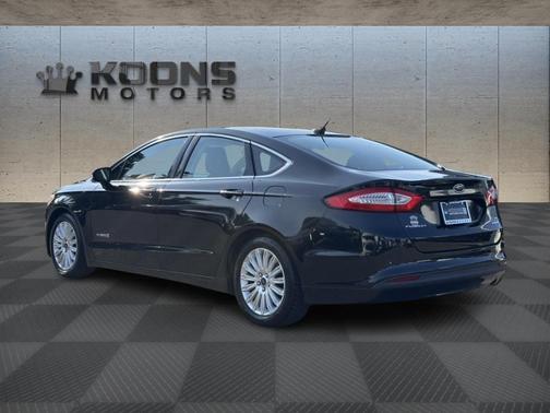 2015 Ford Fusion Hybrid SE