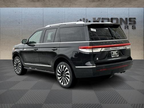 2024 Lincoln Navigator Black Label