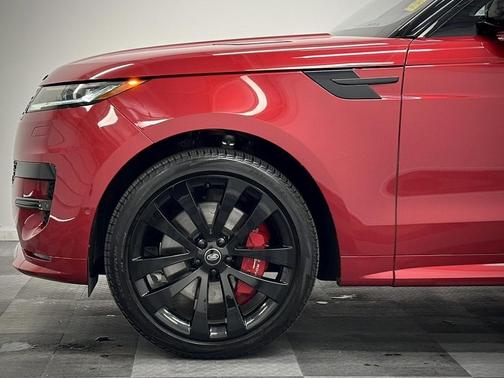 2023 Land Rover Range Rover Sport First Edition