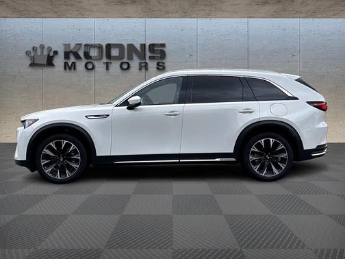 2024 Mazda CX-90 PHEV Premium Plus