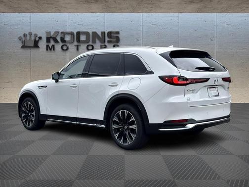 2024 Mazda CX-90 PHEV Premium Plus