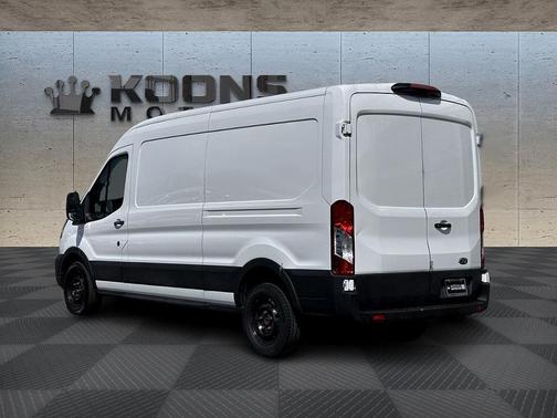 2021 Ford Transit-250 Base