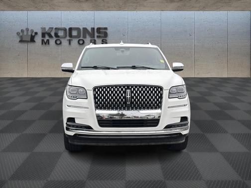 2022 Lincoln Navigator L Black Label