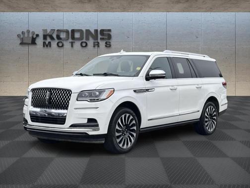 2022 Lincoln Navigator L Black Label