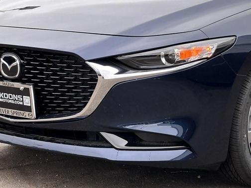 2025 Mazda Mazda3 FWD w/Preferred Package