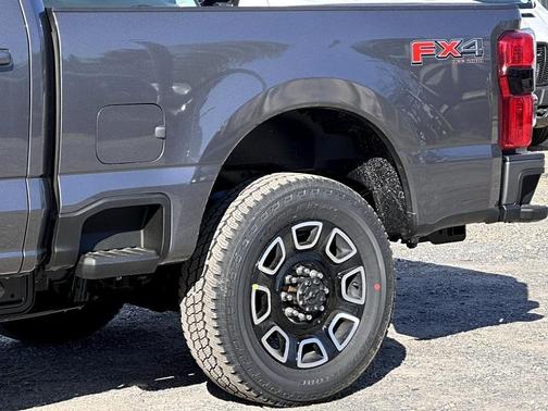 2025 Ford F-250 Platinum