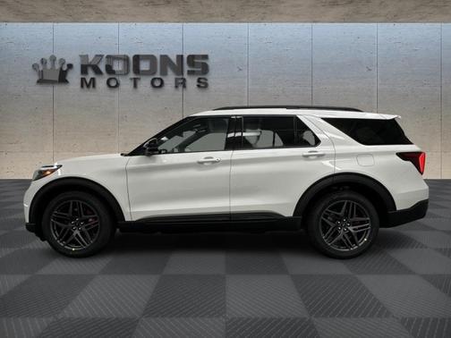 2025 Ford Explorer ST