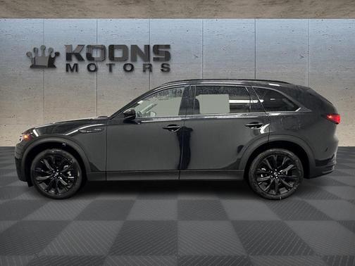 2025 Mazda CX-90 Premium