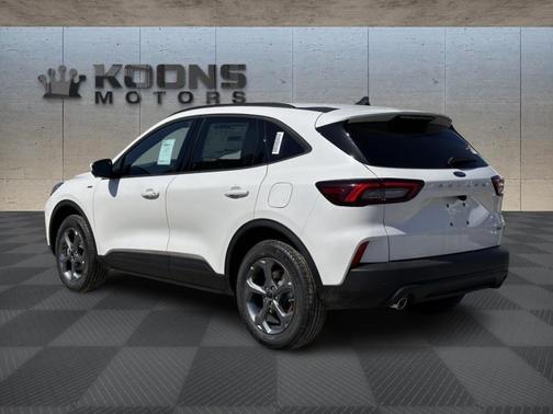 2025 Ford Escape ST-Line Select