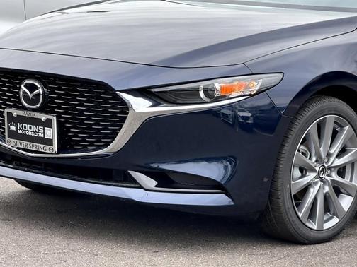 2025 Mazda Mazda3 FWD w/Preferred Package