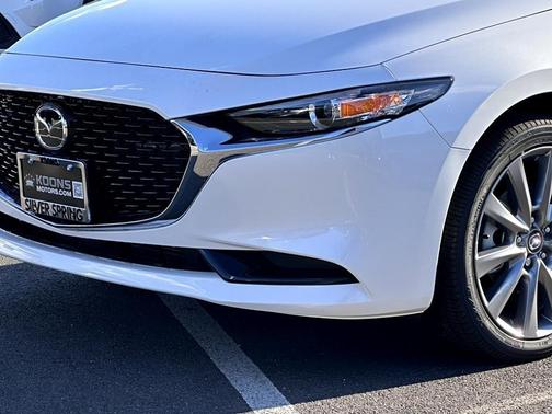 2025 Mazda Mazda3 FWD w/Preferred Package