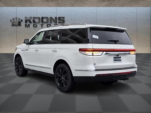 2024 Lincoln Navigator Reserve
