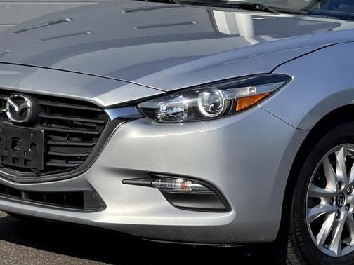 2018 Mazda Mazda3 Sport