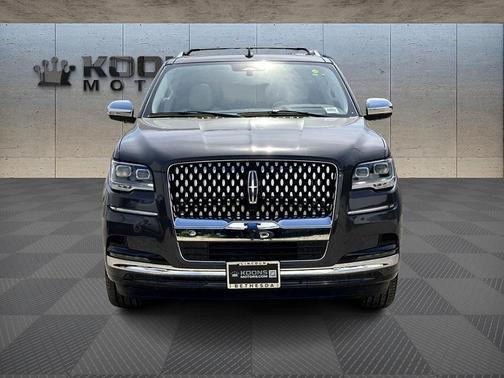 2024 Lincoln Navigator Black Label