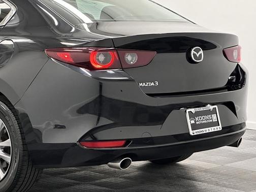 2022 Mazda Mazda3 2.5S FWD