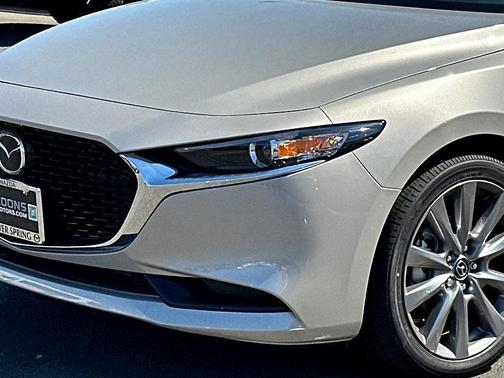 2025 Mazda Mazda3 FWD w/Preferred Package