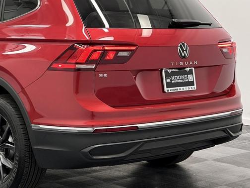 2023 Volkswagen Tiguan 2.0T SE