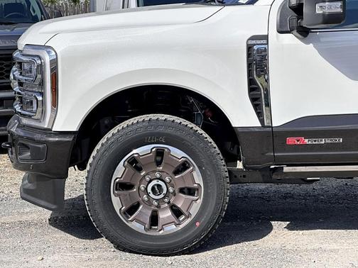 2025 Ford F-350 King Ranch