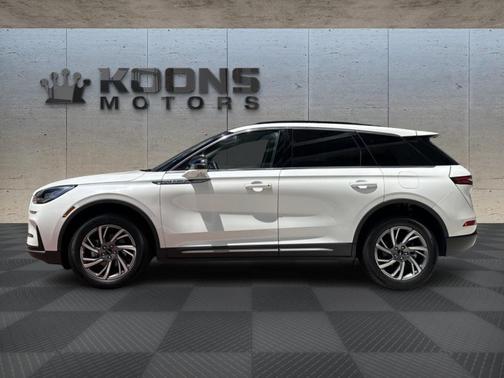 2025 Lincoln Corsair Premiere