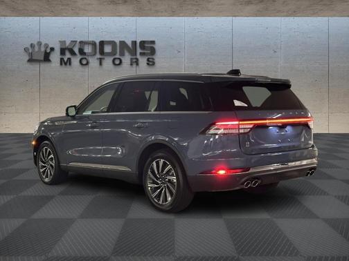 2025 Lincoln Aviator Premiere