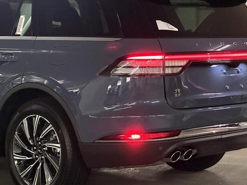 2025 Lincoln Aviator Premiere