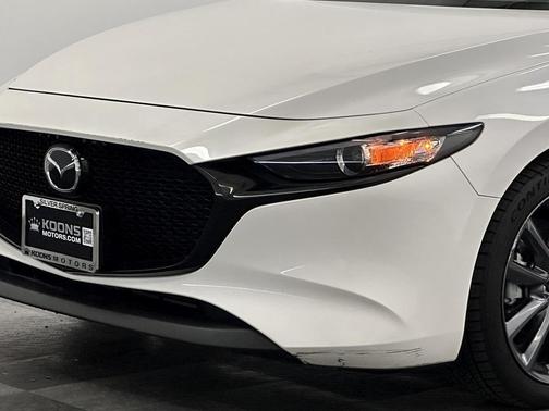 2022 Mazda Mazda3 FWD w/Select Package