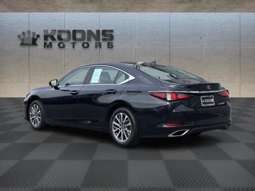 2022 Lexus ES 350 Base