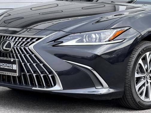 2022 Lexus ES 350 Base
