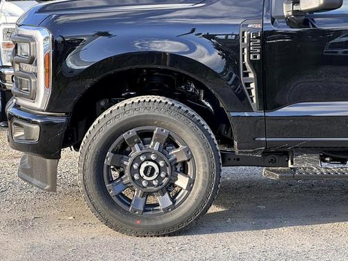 2025 Ford F-250 XL