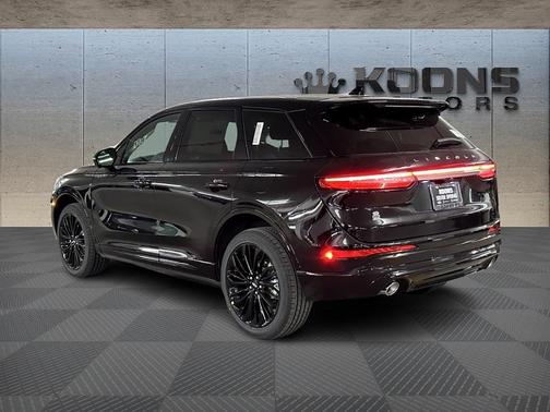 2024 Lincoln Corsair Premiere