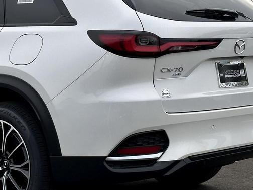 2025 Mazda CX-70 PHEV Premium Package