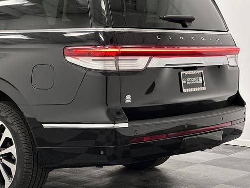 2024 Lincoln Navigator L Reserve