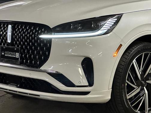 2025 Lincoln Aviator Black Label AWD