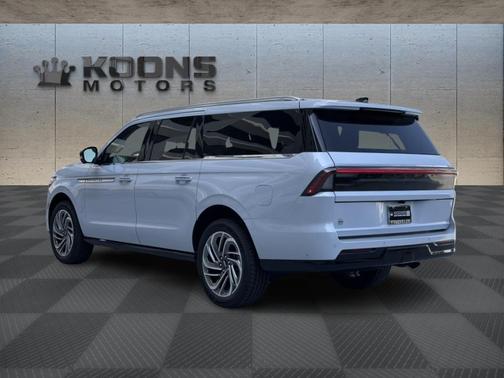 2025 Lincoln Navigator L Reserve