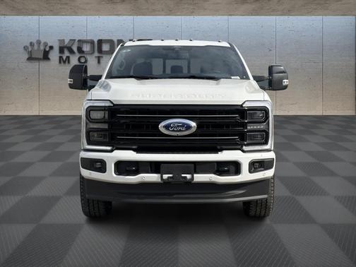 2025 Ford F-250 Platinum