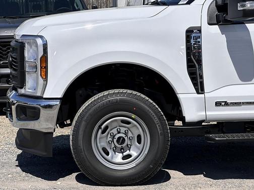2025 Ford F-250 XL