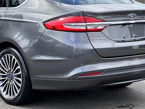 2017 Ford Fusion Energi SE Luxury