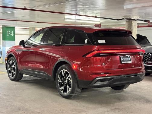 2025 Lincoln Nautilus Premiere