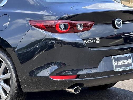 2025 Mazda Mazda3 FWD w/Preferred Package