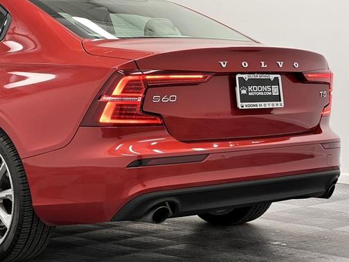 2019 Volvo S60 T5 Momentum