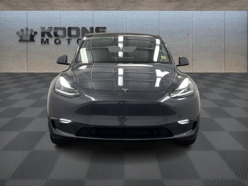 2020 Tesla Model Y Long Range