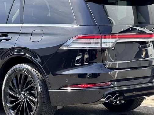 2022 Lincoln Aviator Reserve AWD
