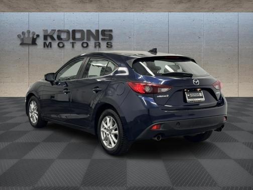 2015 Mazda Mazda3 i Touring