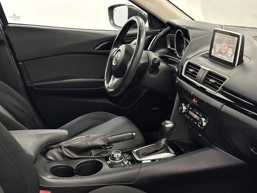 2015 Mazda Mazda3 i Touring