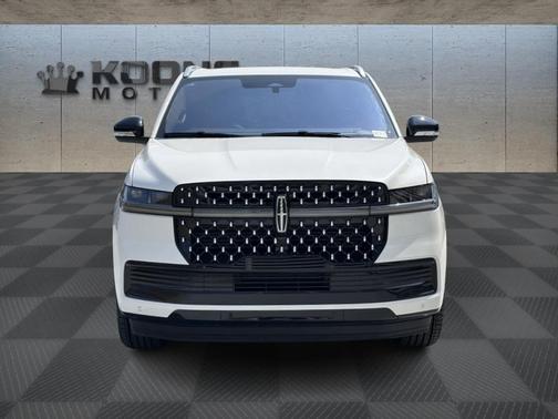 2025 Lincoln Navigator Black Label