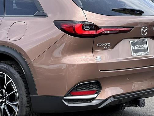 2025 Mazda CX-70 CX-70