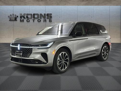 2025 Lincoln Nautilus Reserve