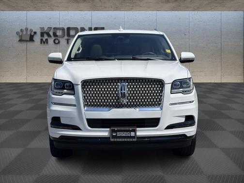 2022 Lincoln Navigator Reserve